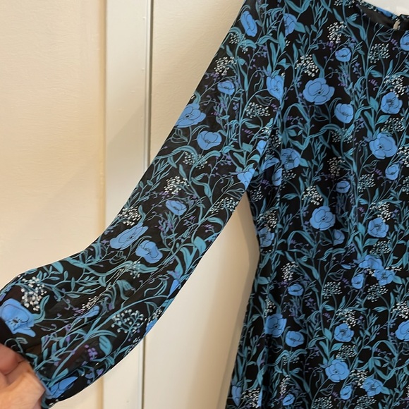 Who What Wear long sleeve lined asymmetrical dress size small - Picture 6 of 9